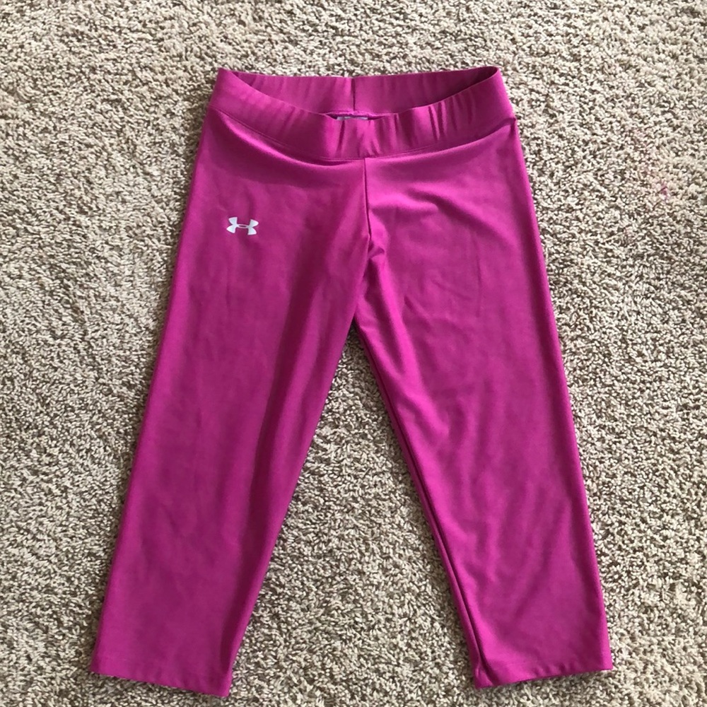 Under Armour compression capris